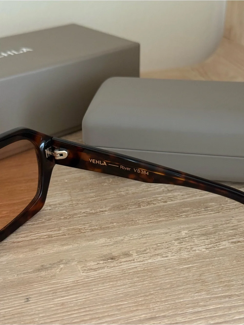 VEHLA Tortoiseshell Brown Sunglasses